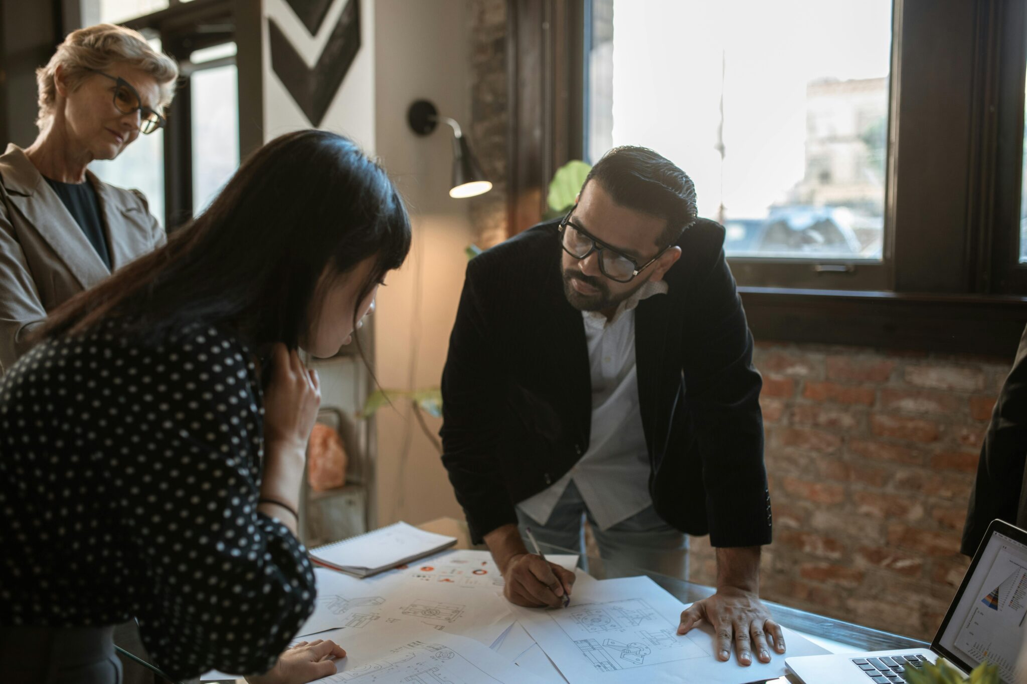 The Art of Balancing Personal and Professional Life: 7 Practical Tips ...